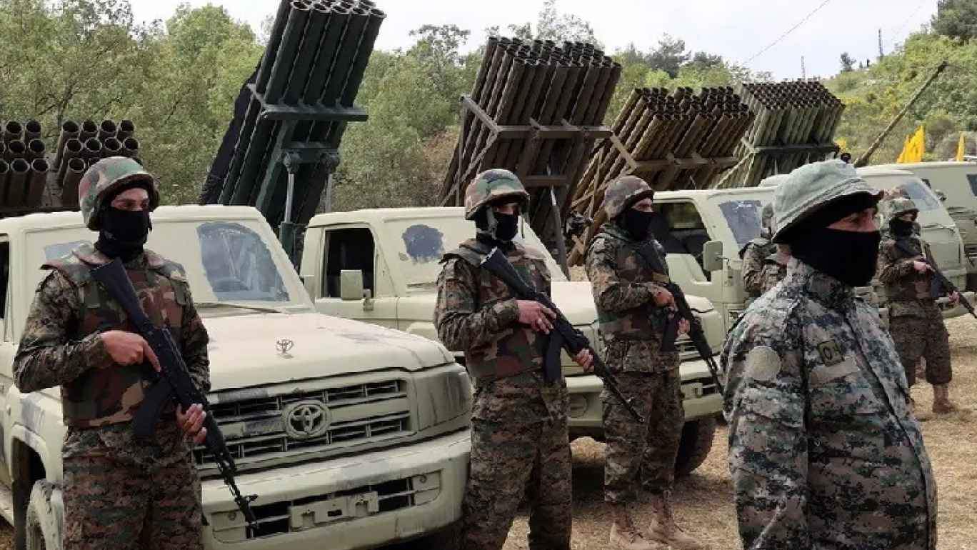 تسليم السلاح محسوم.. بعيدا عن الرزنامة الزمنية (نداء الوطن) تسليم السلاح محسوم.. بعيدا عن الرزنامة الزمنية (نداء الوطن)