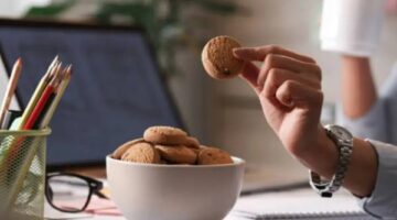 تغيير عادة بسيطة واحدة الساعة 11 صباحا يساعد في خفض الكوليسترول وضغط الدم