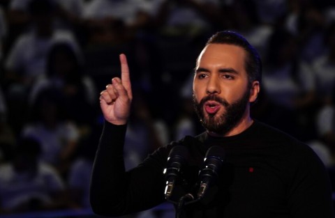 رئيس السلفادور يقترح تبادل سجناء مع فنزويلا رئيس السلفادور يقترح تبادل سجناء مع فنزويلا