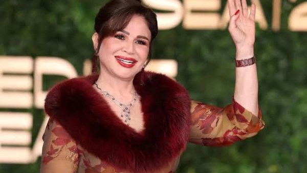 إلهام شاهين تهنئ جمهورها بمناسبة شم النسيم إلهام شاهين تهنئ جمهورها بمناسبة شم النسيم