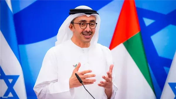 وزير خارجية الإمارات: مُلتزمون بتعزيز العلاقات مع باكستان في مختلف القطاعات وزير خارجية الإمارات: مُلتزمون بتعزيز العلاقات مع باكستان في مختلف القطاعات