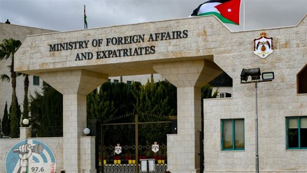 الأردن يدين اعتداء شرطة الاحتلال على المسيحيين وتقييد وصولهم إلى كنيسة القيامة بالقدس الأردن يدين اعتداء شرطة الاحتلال على المسيحيين وتقييد وصولهم إلى كنيسة القيامة بالقدس