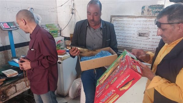 محافظ بني سويف يوجه بتكثيف الحملات على الأسواق تزامنا مع أعياد الربيع محافظ بني سويف يوجه بتكثيف الحملات على الأسواق تزامنا مع أعياد الربيع