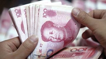 «اليوان» الصيني يرتفع إلى 7.2055 مقابل الدولار الأمريكي مع تحسن في المعنويات الاقتصادية