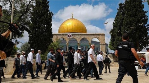 مصر تستنكر دعوات إسرائيلية “تحريضية” لتفجير المسجد الأقصى مصر تستنكر دعوات إسرائيلية “تحريضية” لتفجير المسجد الأقصى