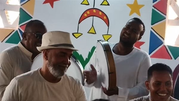 لف على الناس كلها.. التفاصيل الكامل لمصالحة سليمان عيد لـ أهالي النوبة قبل وفاته لف على الناس كلها.. التفاصيل الكامل لمصالحة سليمان عيد لـ أهالي النوبة قبل وفاته