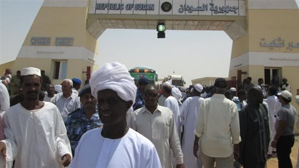 الطلاب السودانيون في مصر يوجهون رسالة شكر للمصريين: سلامات من وادي النيل لشعب جميل