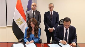 توقيع مذكرة تفاهم بين وزارة الاتصالات ومايكروسوفت لدعم استراتيجية الذكاء الاصطناعي