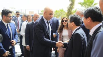 عبداللطيف: مركز ريادة من أكبر المراكز التأهيلية لذوي الاحتياجات الخاصة في إفريقيا وعربيًا
