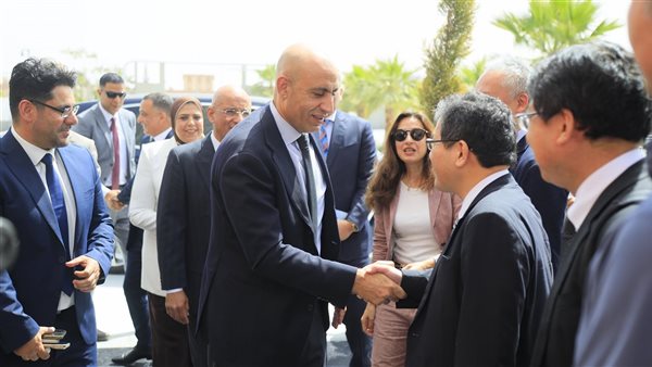عبداللطيف: مركز ريادة من أكبر المراكز التأهيلية لذوي الاحتياجات الخاصة في إفريقيا وعربيًا عبداللطيف: مركز ريادة من أكبر المراكز التأهيلية لذوي الاحتياجات الخاصة في إفريقيا وعربيًا