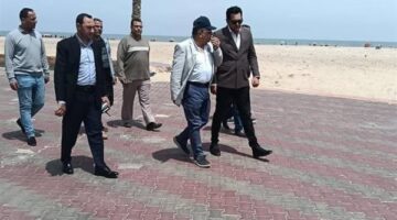 محافظ الدقهلية يتفقد ممشى كورنيش المنصورة وشاطئ وحدائق مدينة جمصة
