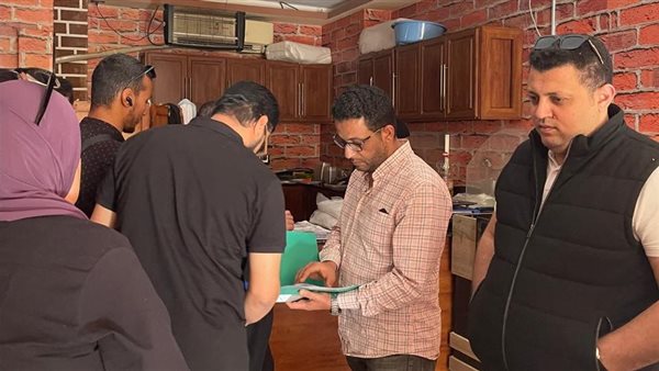 أعياد شم النسيم.. تحرير محاضر والتحفظ على مواد غذائية منتهية الصلاحية في بني سويف أعياد شم النسيم.. تحرير محاضر والتحفظ على مواد غذائية منتهية الصلاحية في بني سويف