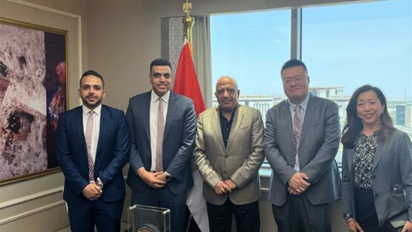 وزير الكهرباء يبحث مع مجموعة سانجرو الصينية التعاون المشترك وزير الكهرباء يبحث مع مجموعة سانجرو الصينية التعاون المشترك