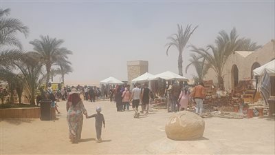 إقبال متوسط فى المناطق السياحية والشلالات بالفيوم فى شم النسيم إقبال متوسط فى المناطق السياحية والشلالات بالفيوم فى شم النسيم