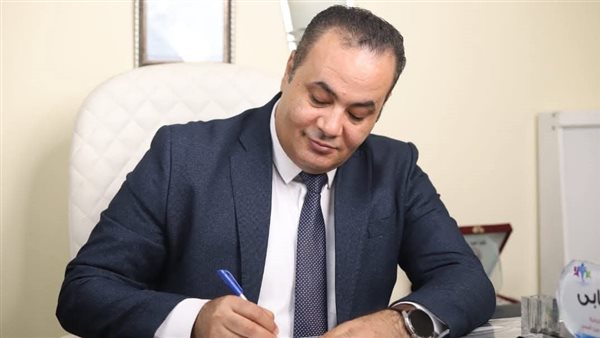 «المؤسسة العلاجية» تعلن تعيين الدكتور هاني إمبابي مديرًا عامًا للشؤون الطبية والفنية «المؤسسة العلاجية» تعلن تعيين الدكتور هاني إمبابي مديرًا عامًا للشؤون الطبية والفنية