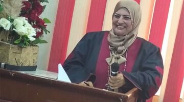 الباحثة سامية إسماعيل تحصل على درجة الماجستير في التربية المقارنة والإدارة التعليمية