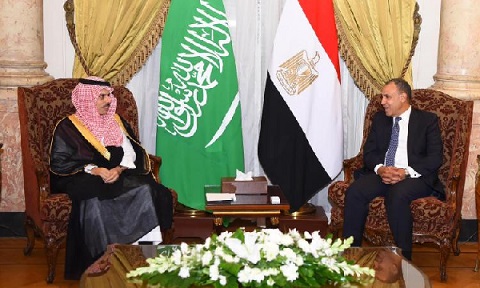 وزيرا خارجية السعودية ومصر يبحثان التطورات الإقليمية وحرب غزة ويترأسان “اجتماع لجنة المتابعة والتشاور السياسي على المستوى الوزاري بين البلدين”
