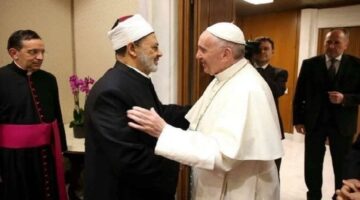 خريجي الأزهر بالغربية تنعى البابا فرنسيس وتتقدم بالتعازي لقيادات الكنيسة الكاثوليكية بطنطا