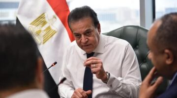 وزير الصحة يتابع استقرار توافر الأدوية بالسوق المحلية