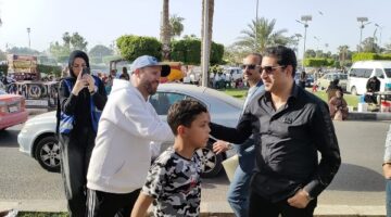 احتفالا بشم النسيم.. حماة الوطن بالإسماعيلية يوزع مياه وأدوات نظافة على الحدائق