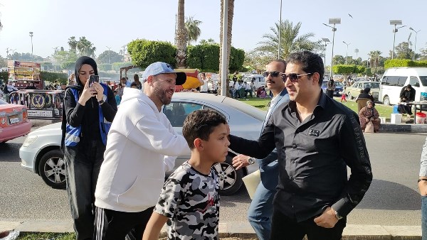 احتفالا بشم النسيم.. حماة الوطن بالإسماعيلية يوزع مياه وأدوات نظافة على الحدائق احتفالا بشم النسيم.. حماة الوطن بالإسماعيلية يوزع مياه وأدوات نظافة على الحدائق