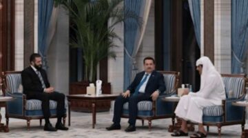 لماذا ترفض “القوى الشيعية” زيارة “الشرع” للعراق وهل يتمسّك “الجولاني” بدعوته لحُضور القمّة العربية لمُناكفتها؟.. مُذكّرة لاعتقاله فمن يمنع “الغاضبين” من استهدافه؟ ولقاء جمعه مع السوداني برعاية قطر ترك أثره السلبي كيف؟