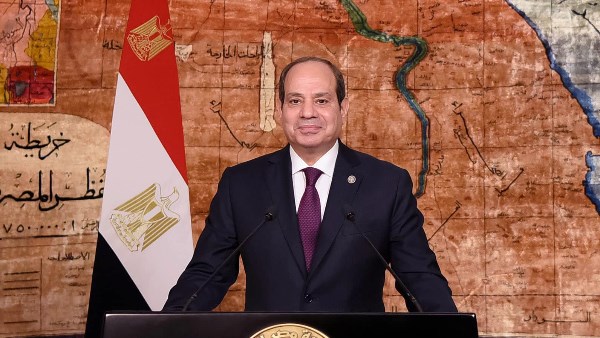 شعبة المصدرين توضح أهمية قرار الرئيس السيسي بشأن الضريبة الموحدة شعبة المصدرين توضح أهمية قرار الرئيس السيسي بشأن الضريبة الموحدة