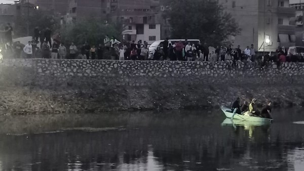 غرق شاب ببحر شبين في المحلة أثناء الاحتفال بشم النسيم .. وفرق الإنقاذ تبحث عن الجثمان غرق شاب ببحر شبين في المحلة أثناء الاحتفال بشم النسيم .. وفرق الإنقاذ تبحث عن الجثمان
