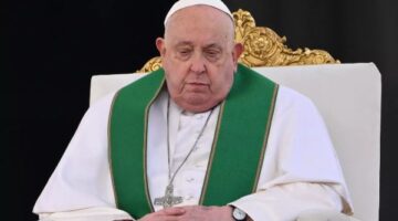أحمد موسى: البابا فرنسيس دائما ما تحدث عن مصر باعتبارها بلدا لا يفرق بين مواطنيه