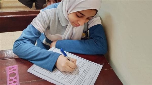 ننشر نماذج البوكليت في مادة اللغة الإنجليزية لطلاب الشهادة الإعدادية بالقاهرة ننشر نماذج البوكليت في مادة اللغة الإنجليزية لطلاب الشهادة الإعدادية بالقاهرة