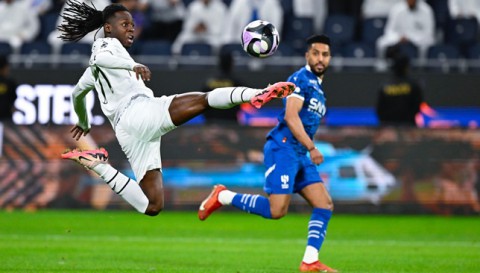التعادل يحسم لقاء “الديربي” بين الهلال والشباب في الدوري السعودي التعادل يحسم لقاء “الديربي” بين الهلال والشباب في الدوري السعودي