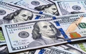 سعر الدولار مقابل الجنيه في ختام تعاملات اليوم الاثنين 21 أبريل