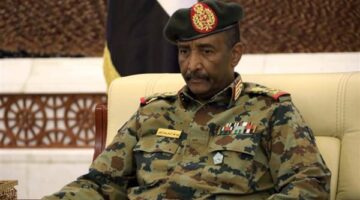 البرهان يبحث مع مسؤول أممي إمكانية إيصال المساعدات إلى الفاشر