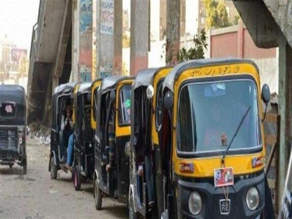 بعد رفع تعريفة الركوب 3 أضعاف.. من يتصدى لامبراطورية «التوكتوك»؟ بعد رفع تعريفة الركوب 3 أضعاف.. من يتصدى لامبراطورية «التوكتوك»؟