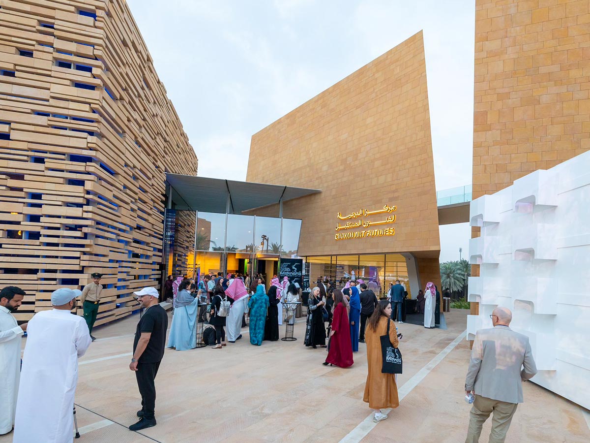 السعودية.. افتتاح معرض فنون الوسائط الجديدة في الوطن العربي السعودية.. افتتاح معرض فنون الوسائط الجديدة في الوطن العربي
