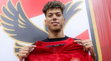 أفضل لاعب داخل القارة.. محلل رياضي يشيد بأداء إمام عاشور