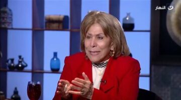 بتصريحات مثيرة للجدل.. فريدة الشوباشي: الحجاب في أيام العرب كان بسبب الوقاية من الشمس وليس للتقوى