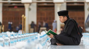 هل قراءة القرآن بسرعة تنقص من الثواب؟.. أمين الفتوى يوضح الحكم