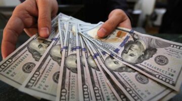 انخفض إلى 51.20 جنيهًا.. سعر الدولار مقابل الجنيه اليوم الثلاثاء 22 أبريل 2025