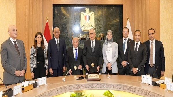 شراكة استراتيجية بين النيابة العامة والجامعات الأوروبية في مصر لتأهيل الكفاءات القضائية شراكة استراتيجية بين النيابة العامة والجامعات الأوروبية في مصر لتأهيل الكفاءات القضائية