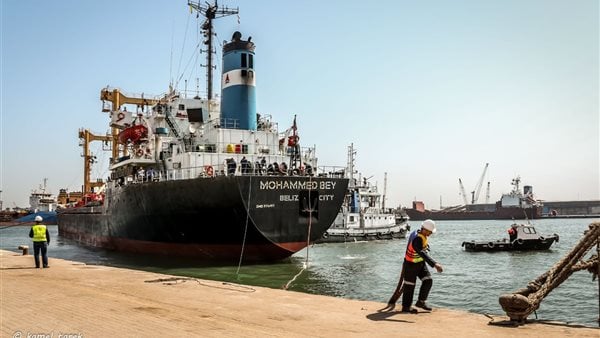 ميناء دمياط يستقبل 2997 رأس ماشية بإجمالي وزن 1029 طنا ميناء دمياط يستقبل 2997 رأس ماشية بإجمالي وزن 1029 طنا