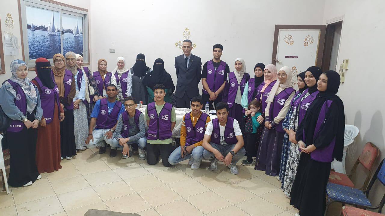 قد تكون صورة ‏‏١٦‏ شخصًا‏