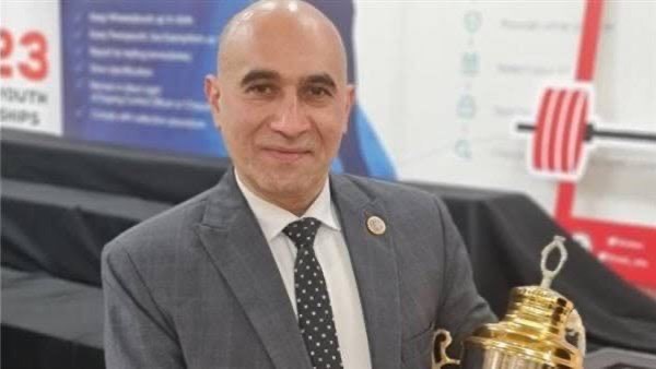 وزير الرياضة يهنئ رئيس الاتحاد المصري لرفع الأثقال على الفوز بمنصبه الإفريقي وزير الرياضة يهنئ رئيس الاتحاد المصري لرفع الأثقال على الفوز بمنصبه الإفريقي