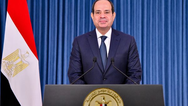 السيسي يؤكد أهمية الحفاظ على اللغة العربية ودور الدعاة في أن يكونوا حماة للحرية السيسي يؤكد أهمية الحفاظ على اللغة العربية ودور الدعاة في أن يكونوا حماة للحرية