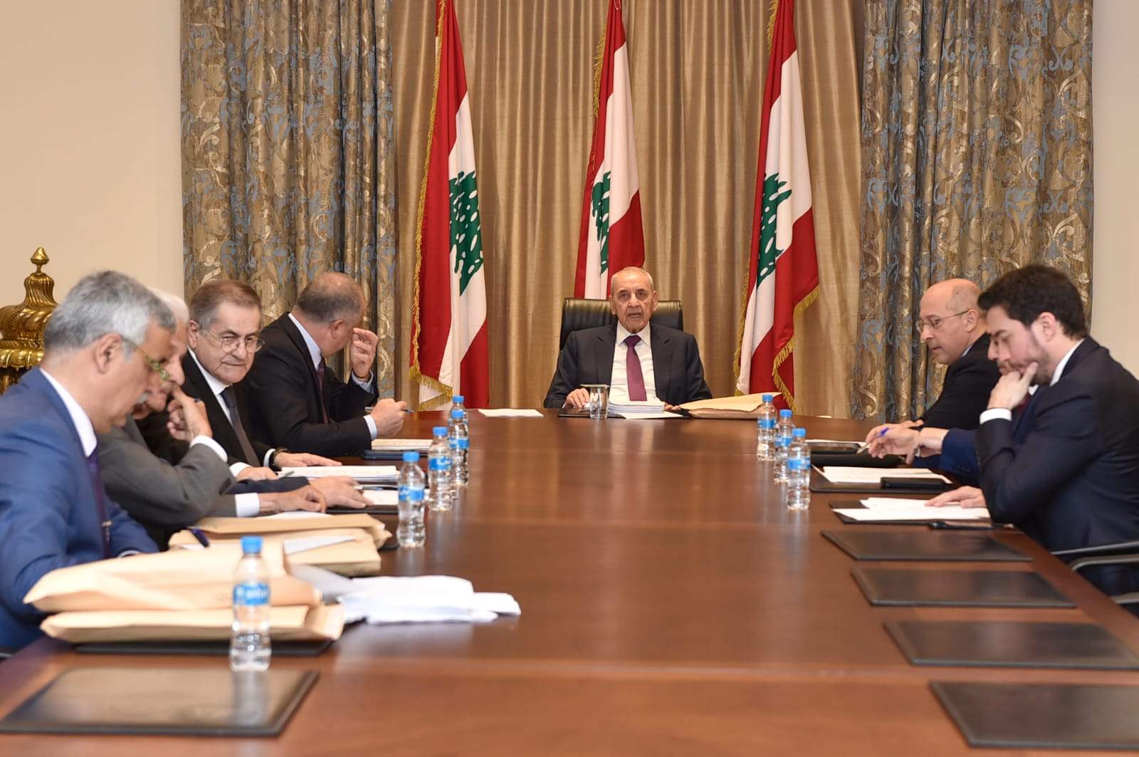 بري دعا إلى جلسة تشريعية قبل ظهر الخميس بري دعا إلى جلسة تشريعية قبل ظهر الخميس