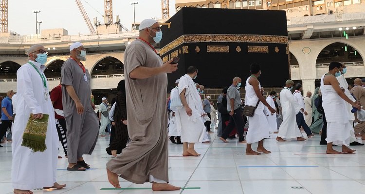 موعد مغادرة أول أفواج حجاج الجمعيات للأراضي المقدسة (تفاصيل) موعد مغادرة أول أفواج حجاج الجمعيات للأراضي المقدسة (تفاصيل)