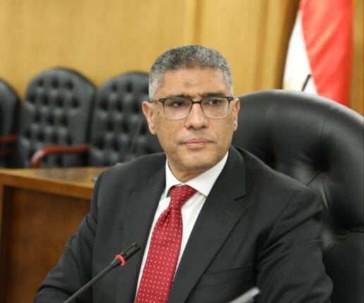 محافظ الجيزة يمد مهلة التصالح في مخالفات البناء 6 أشهر إضافية محافظ الجيزة يمد مهلة التصالح في مخالفات البناء 6 أشهر إضافية