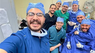 معجزة جراحية.. فريق طبي بالإزهر يعيد الحياة ليد مبتورة في عملية استثنائية معجزة جراحية.. فريق طبي بالإزهر يعيد الحياة ليد مبتورة في عملية استثنائية