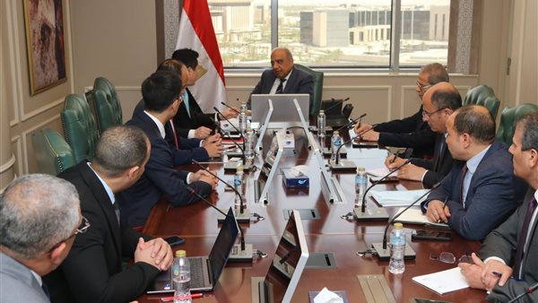 مصر تعزز شراكتها مع «هواوي» لتحديث شبكات الكهرباء والتحول للطاقة الذكية مصر تعزز شراكتها مع «هواوي» لتحديث شبكات الكهرباء والتحول للطاقة الذكية