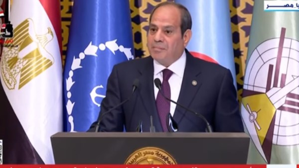 الرئيس السيسي في حفل تأهيل أئمة وزارة الأوقاف: خليكم حماة الحرية الرئيس السيسي في حفل تأهيل أئمة وزارة الأوقاف: خليكم حماة الحرية